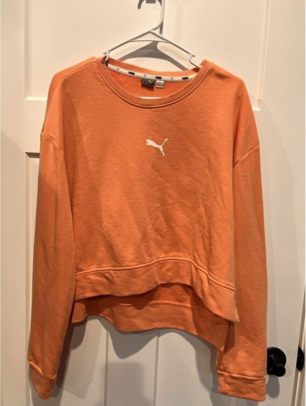 Puma Womens L Orange Coral Crewneck Sweatshirt Pullover Logo Casual